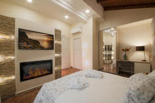 Gioia Tauro Bed & Breakfast | Relaxing Escape at Aiem B&B: 4-Star Comfort Awaits