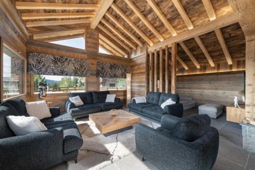 Gerardmer Ski Chalet | Experience Aigle des Neiges: 9.9 Rated Oceanfront Retreat