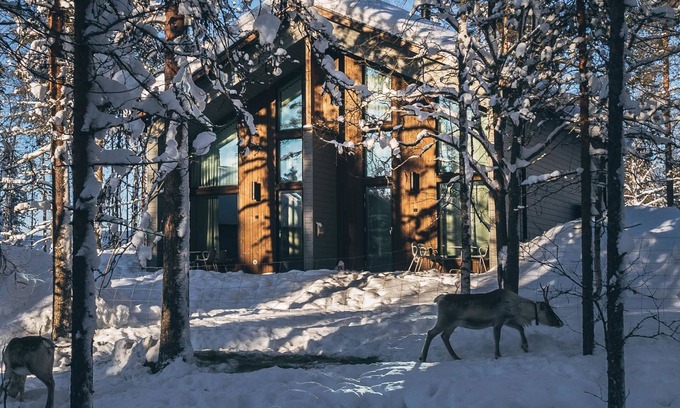 Santa Claus Village House | Discover Aihki b by Interhome: Lake View & Spa Retreat