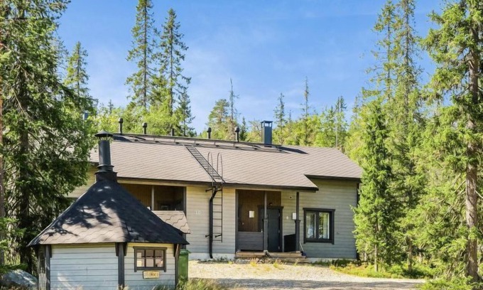 Syote House | Inviting Aihki b by Interhome: Spa & Lake View Retreat