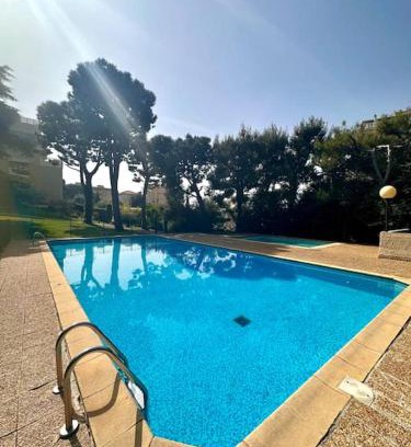 La Madeleine Apartment | Idyllic Aimé Marin Studio with Terrace and Pool Access