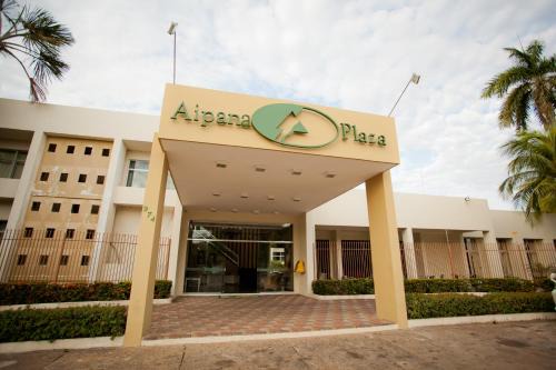 Centro Hotel | Comfortable Aipana Plaza Hotel with Pool & Family Amenities