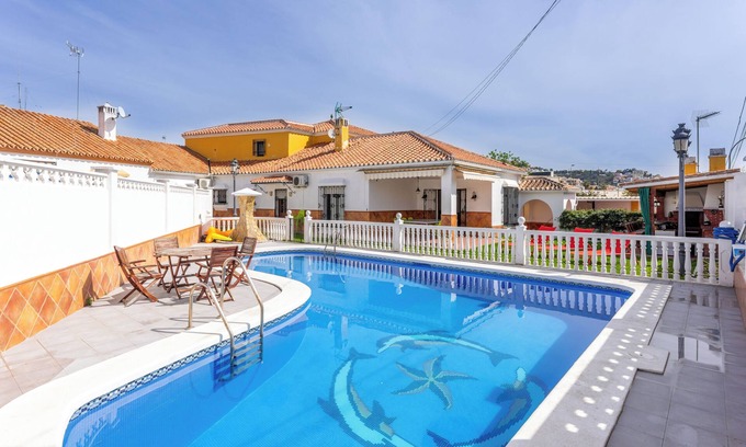 Rincon de la Victoria House | Family-Friendly Villa "Mascota Rincón de la Victoria" with Pool