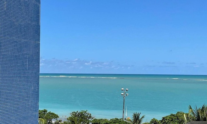 Pajucara Apartment | Cozy Seafront Apartment at Pajuçara Beach, Pet-Friendly Stay