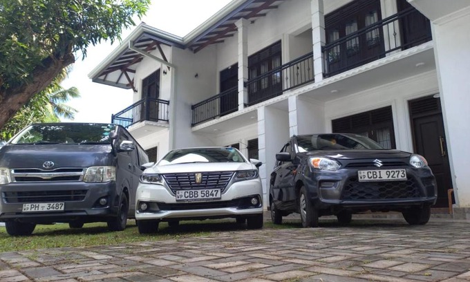 Seeduwa - Katunayake Apartment | Discover Air Green Travels - Family-Friendly Getaway