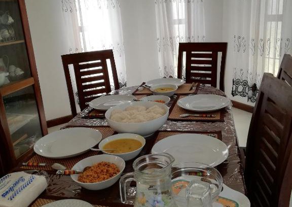 Negombo Bed & Breakfast | Convenient Airport Access with Family-Friendly Amenities