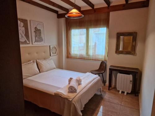 Almansa Apartment | Family-Friendly Retreat at Airam El Desván with Great Reviews