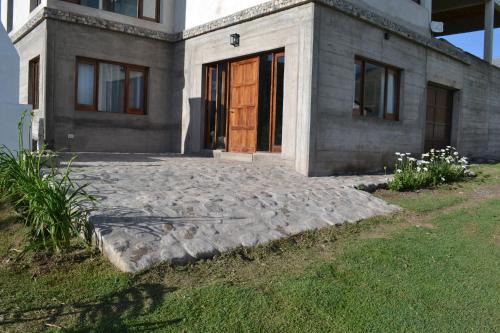 El Mollar House | Pet-Friendly Retreat at Aires del Alto - Highly Rated 9.4