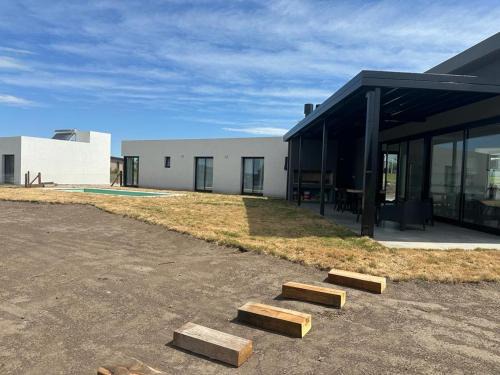 Alta Gracia House | Guest Rated 10/10: AIRES DEL LAGO 3 with Pool & Family Fun