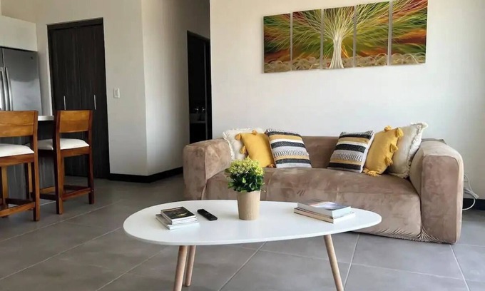 Alajuela Condo | Airport Condo Traveler's Haven!nn