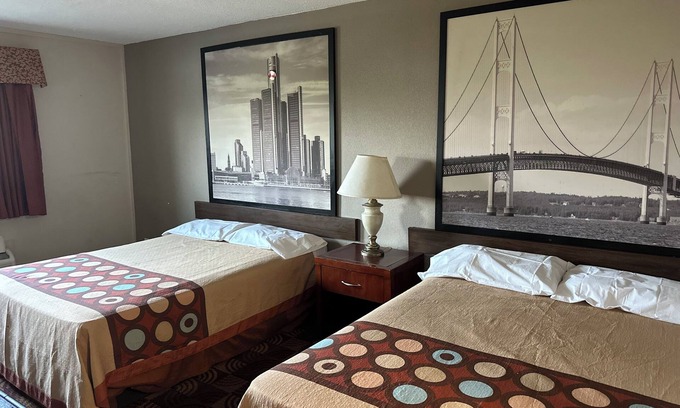 Flint Hotel | Convenient Stay at Airport Inn Flint with Family-Friendly Perks