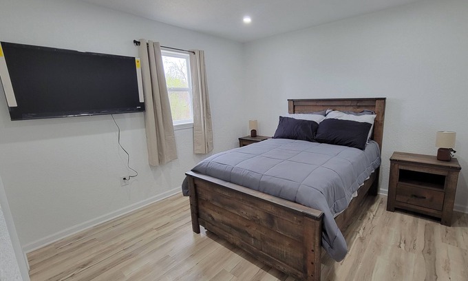 Quad Cities House | Airport Oasis - Remolded home less than 5 minutes from the airport