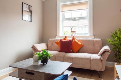 Airth House | Discover Airth House: Family & Pet-Friendly Escape