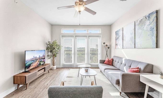 Windsor Park Apartment | Modern 2BR Suite Near Downtown with Pool and Kitchen Access