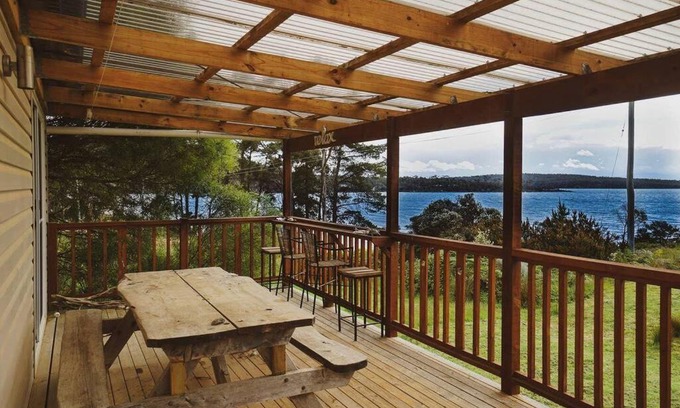 Lunawanna House | Family-Friendly Aisling Beach House with Great Reviews