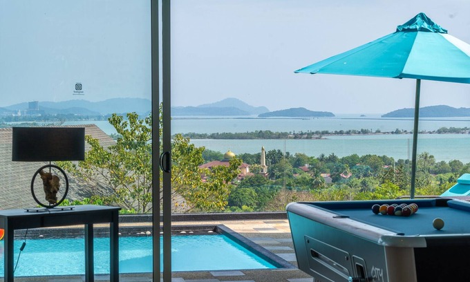 Kuala Teriang Villa | Discover Aislinn Villa: Your Own Private Pool Retreat