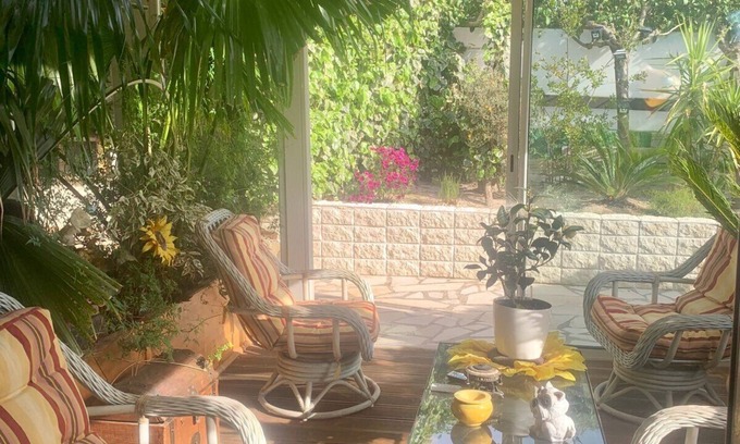 Velaux House | Idyllic Aix Country Villa with Pool & Spa - 10/10 Rating