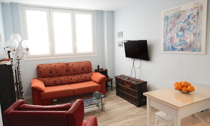 Algorta Apartment | Ocean View Aixerrota Apartamentos B: Rated 9/10 for Families