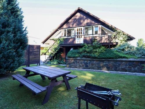 Nica House | Exceptional Aizpuri West View - Child-Friendly Retreat