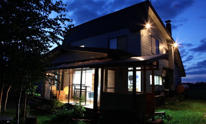 Nakafurano House | Akane-yado: Family-Friendly Stay with Delicious Dining