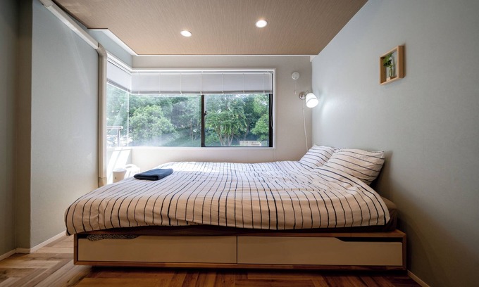 Akasaka Apartment | Elevated Comfort in Akasaka Roppongi with Kitchen & Breakfast