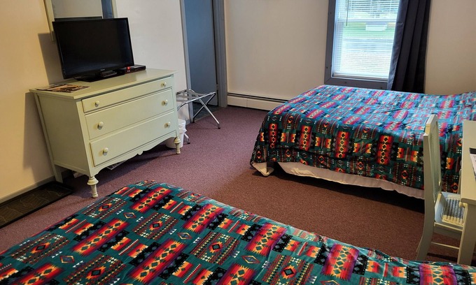 Errol Cabin | Discover Akers Pond Inn: Spa Retreat in the North Country