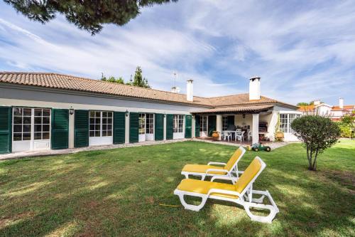 Fornos Apartment | Akivillas Meco Unwind
