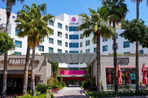 Eski Lara Hotel | Discover Akra V Hotel: Oceanfront Retreat with Great Amenities