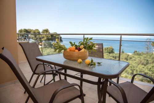 Akrotiri Apartment | Stunning Akrotiri Sea View Suites - Guest Rated 10/10!