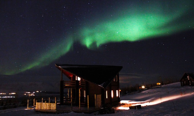 Akureyri Cabin | Experience Akureyri Log Cabin: Family-Friendly Retreat