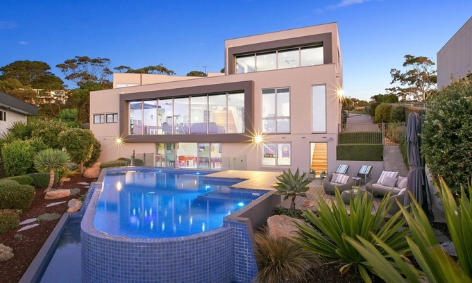 Mount Martha House | Top-Rated Akyra Resort with Private Pools in Mt Martha