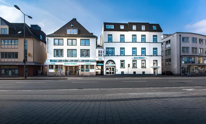 Giessen Hotel | Pet-Friendly Retreat at Akzent Hotel Köhler with Breakfast