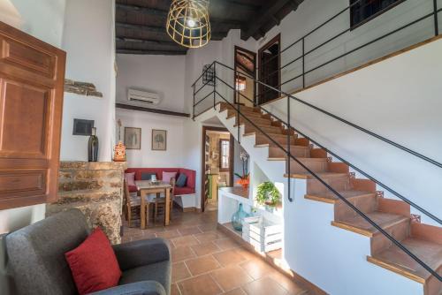 Padul Cabin | Oceanfront Retreat at Al Agia - Mirador Alto Cijancos