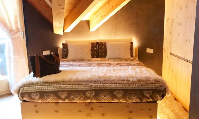 Valdisotto Apartment | Al Bait Del Legn 5: Family-Friendly Stay with Top Ratings