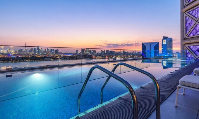 Deira Hotel | Experience Al Bandar Arjaan by Rotana: 5-Star Ocean Getaway
