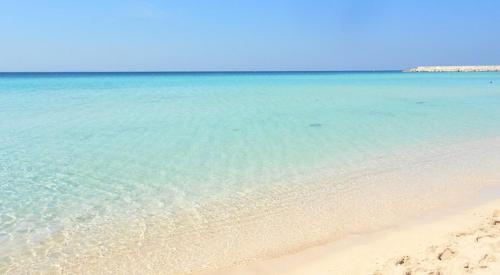 Campomarino di Maruggio Apartment | Perfectly Located Hotel: Ideal for Family Getaways