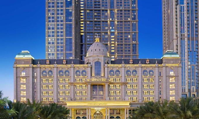 Business Bay Hotel | Experience Al Habtoor Palace: 5-Star Oceanfront Retreat