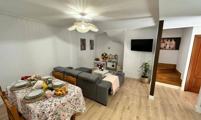 Laguardia House | Discover Al Hilo de Landaluce: Family-Friendly Retreat