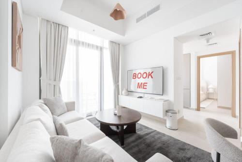 Jadaf Apartment | Al Jaddaf sleeps 4 with Swimming Pool and Gym