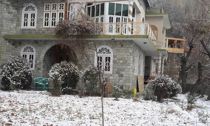 Hunza House | Cozy Al-Karim Family Guest House in Beautiful Hunza