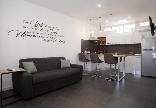 Brindisi Apartment | Pet-Friendly Getaway at AL MAR 38 - Rated 9.9/10!