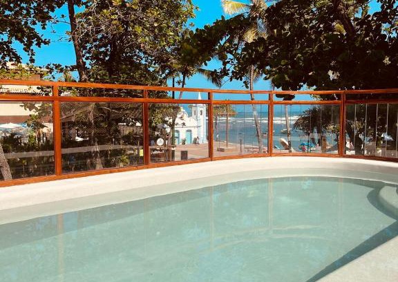 Praia do Forte Hotel | Relax at Al Mar Suítes: Oceanfront Retreat with Pool