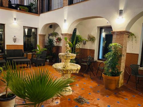 Almodovar del Rio Bed & Breakfast | Discover Al-Mudawar Casa Rural: Pet-Friendly Retreat