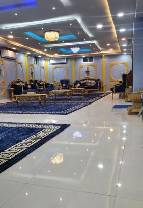 Nizwa House | Inviting Al Naaman Bin Al Munther Villa Guest House Retreat