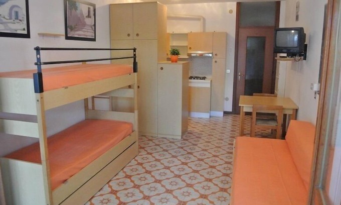 Lignano Pineta Apartment | Pet-Friendly Escape at Al Parco 32 in Lignano