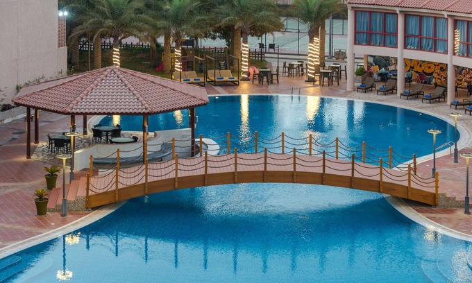 Al Jubail Hotel | Experience Alreem Hotel: 5-Star Retreat with Spa & Pool