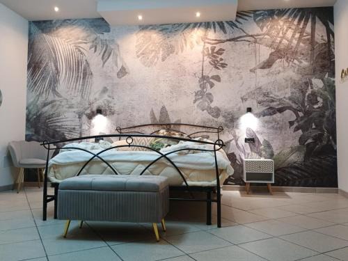 Mazzarino House | Guest Rated: Al Vico Bartoli Suite Room with Pet-Friendly Perks