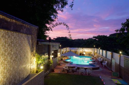 Puerto Princesa City Centre Bed & Breakfast | Cozy Ala Amid Bed & Breakfast with Pool and Family Amenities