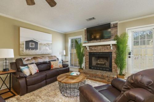 Northport House | Cozy Alabama Getaway Near Medical Center - 4 Star Stay