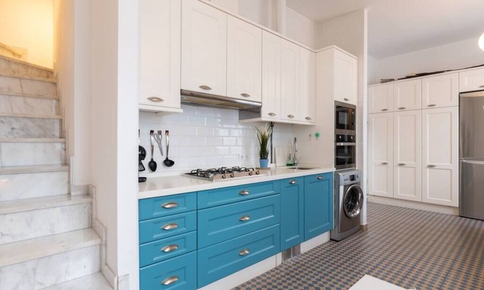 San Gil Apartment | Explore Alameda Sevilla Center with Spa and Breakfast Options